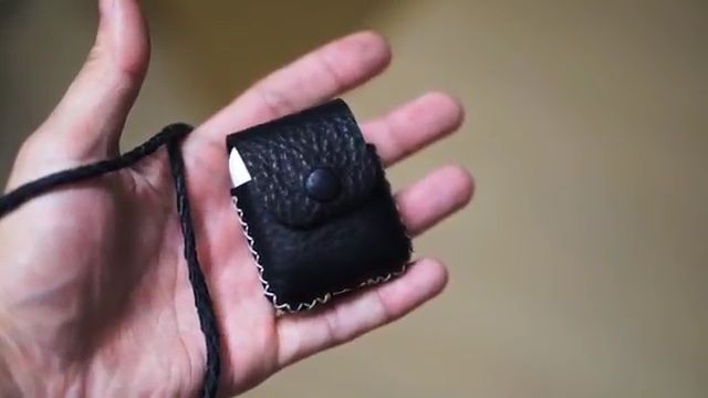 Porta Audifonos Dark